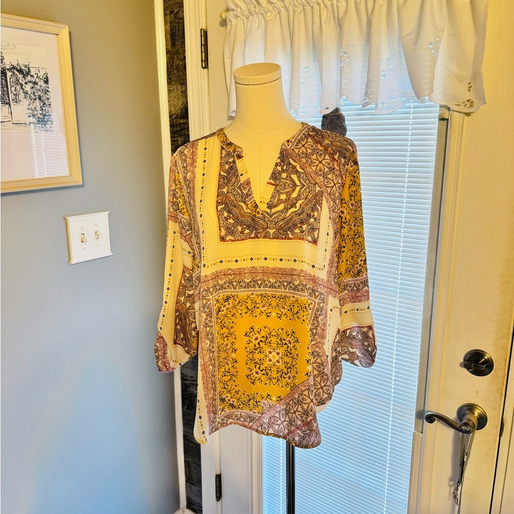 Maurices Shirt SZ‎ MED